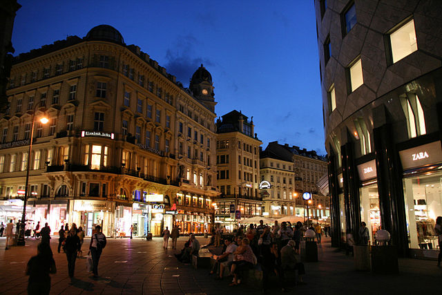 Stephansplatz and Graben Street in Vienna, Austria