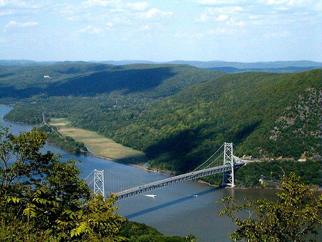 Hudson River - Bear Mountain Bridge